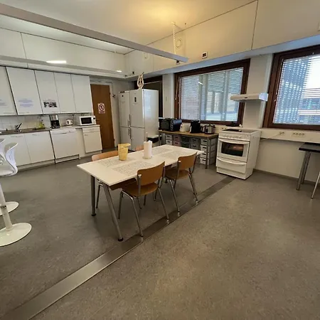 Office House Services 226 * Helsinki